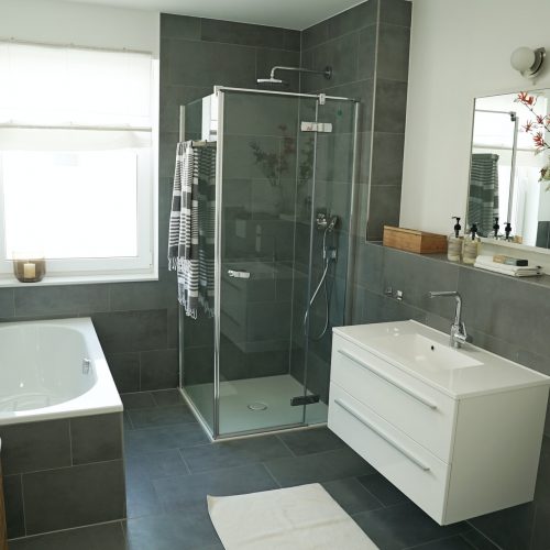 jana-heinemann-pVQM6vJg92M-unsplash(1)